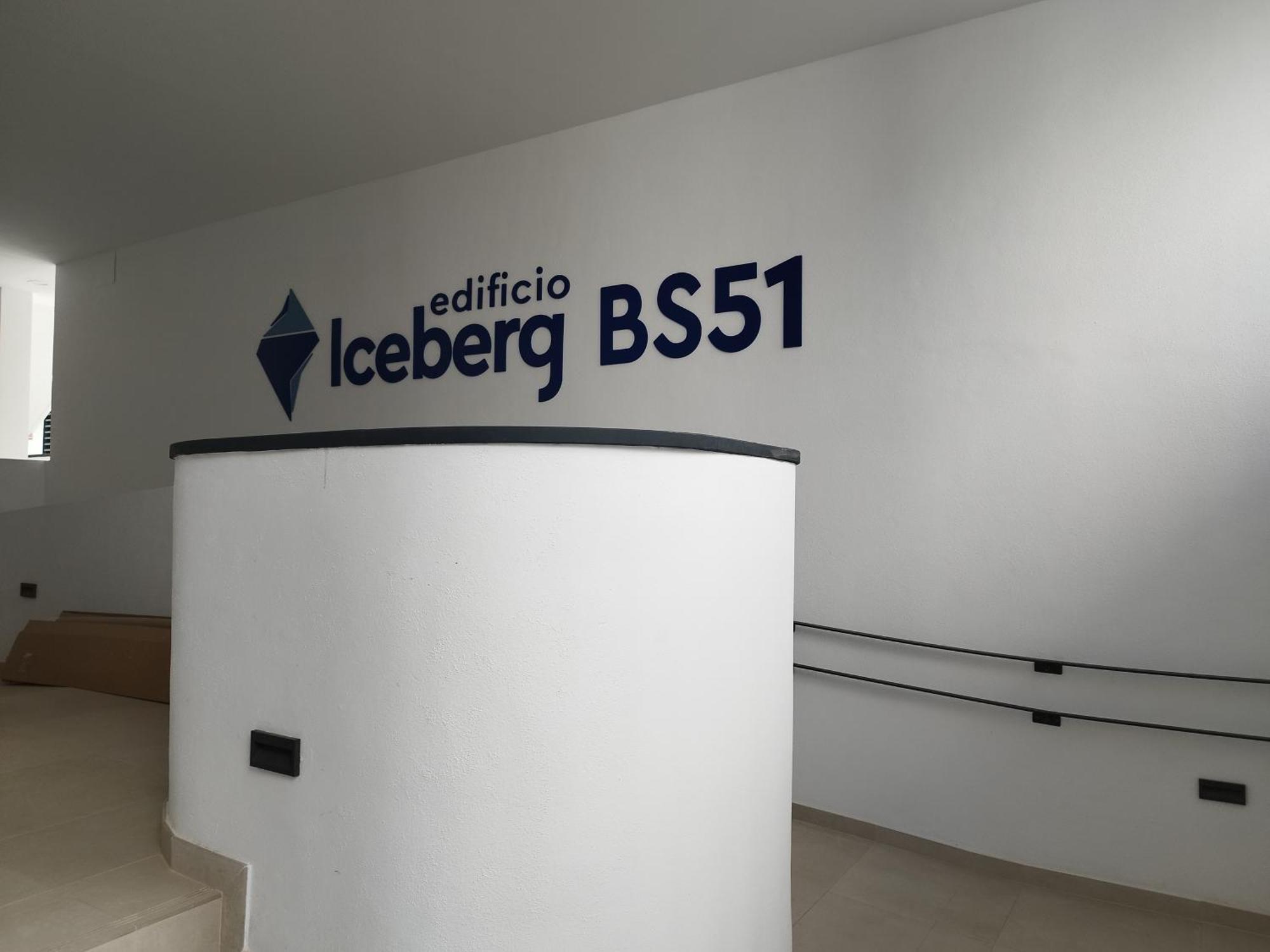Iceberg Luxury Bs51 Con Parking Y Piscina Apartment
